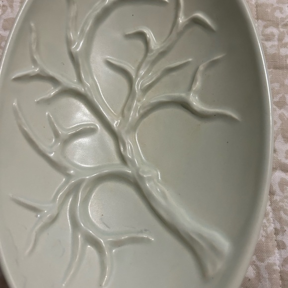 Hand painted mint green vegetable plate. - Picture 3 of 3